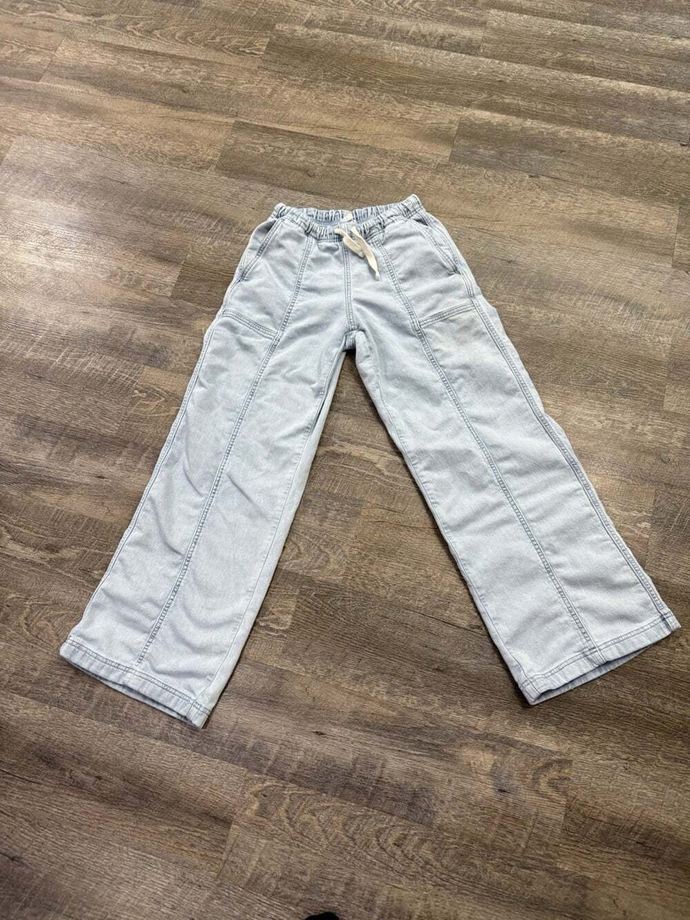 Aerie Wide Leg Cargo Jeans Women Sz XS Light Wash Soft Distressed Stretch Denim